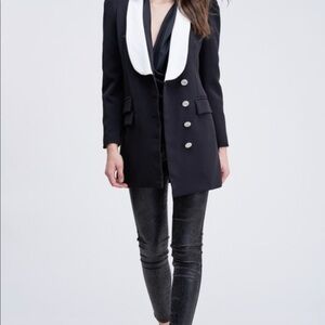 Classic Two-Tone Blazer